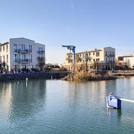 Hafen 17 - Ihre Am Hainer Bei Leipzig * Kahnsdorf